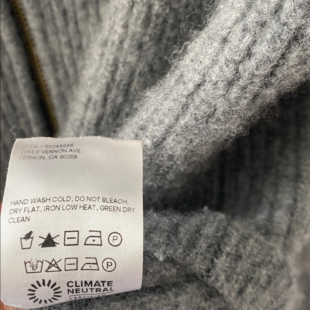 Reformation Dennis Oversized Full Zip Cashmere Cardigan - Picture 7 of 11